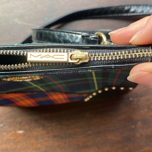 Authentic MAC side bag - Picture 3 of 6
